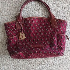 Burgundy Dooney & Bourke logo large tote